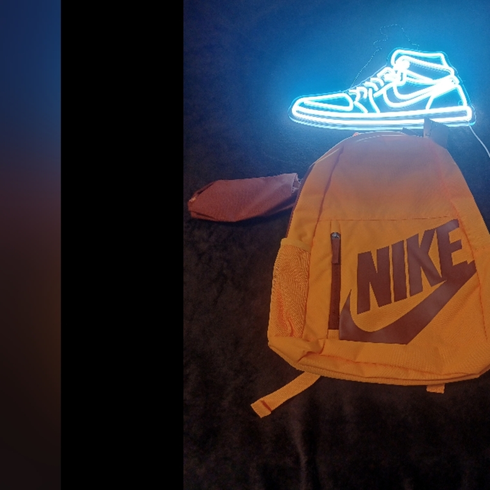 Nike Elemental Backpack 20L Orange Burnt Sunrise